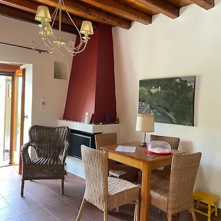 Mountain Retreat * Megali Vrisi (Laconia)
